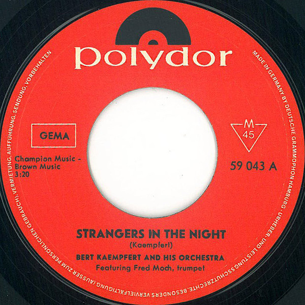 Cover zu Bert Kaempfert & His Orchestra - Strangers In The Night | 1966 | Vinyl | Jazz, Pop | Germany