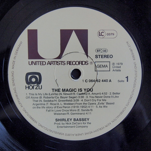 Cover zu Shirley Bassey - The Magic Is You | 1979 | Vinyl | Pop | Germany Schallplatten Ankauf