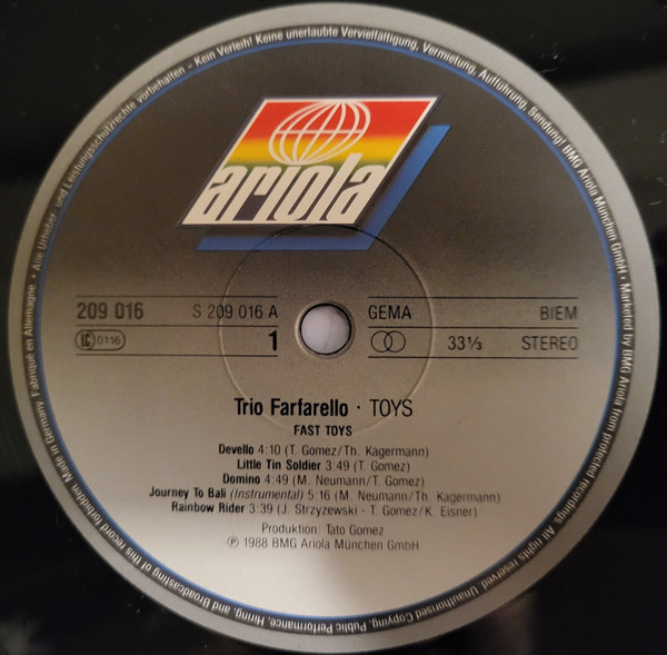 Cover zu Trio Farfarello - Toys | 1988 | Vinyl | Rock, Folk, World, & Country | Germany