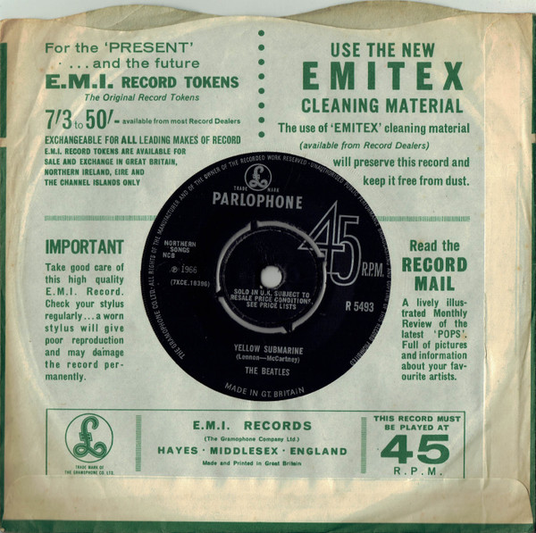 Cover zu The Beatles - Eleanor Rigby / Yellow Submarine | 1966 | Vinyl | Rock, Children's | UK