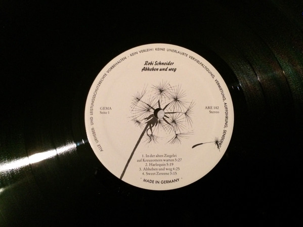 Cover zu Robi Schneider - Abheben Und Weg | 1982 | Vinyl | Folk, World, & Country | Germany Schallplatten Ankauf