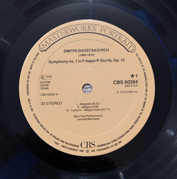 Cover zu Dmitri Shostakovich / Eugene Ormandy, Mstislav Rostropovich, The Philadelphia Orchestra / Leonard Bernstein, New York Philharmonic - Symphony N°1 / 'Cello Concertos N°1 | 1983 | Vinyl, LP, Compilation | Classical | Europe Schallplatten Ankauf