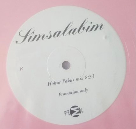 Cover zu Tiggy - Simsalabim | 1997 | Vinyl | Electronic | Denmark Schallplatten Ankauf