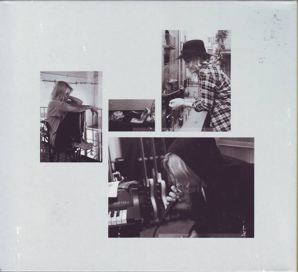 Cover zu Sarah Connor - Muttersprache | 2015 | Vinyl | Funk / Soul, Blues, Pop | Germany, Austria, & Switzerland