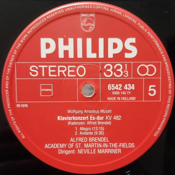Cover zu Alfred Brendel, Wolfgang Amadeus Mozart, The Academy Of St. Martin-in-the-Fields, Sir Neville Marriner - 13 Klavierkonzerte = Piano Concertos = Concertos Pour Piano | 1979 | Classical