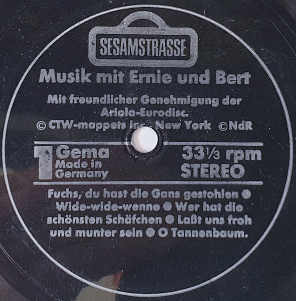Cover zu Sesamstrasse - Musik Mit Ernie Und Bert | Vinyl | Children's | Germany Schallplatten Ankauf