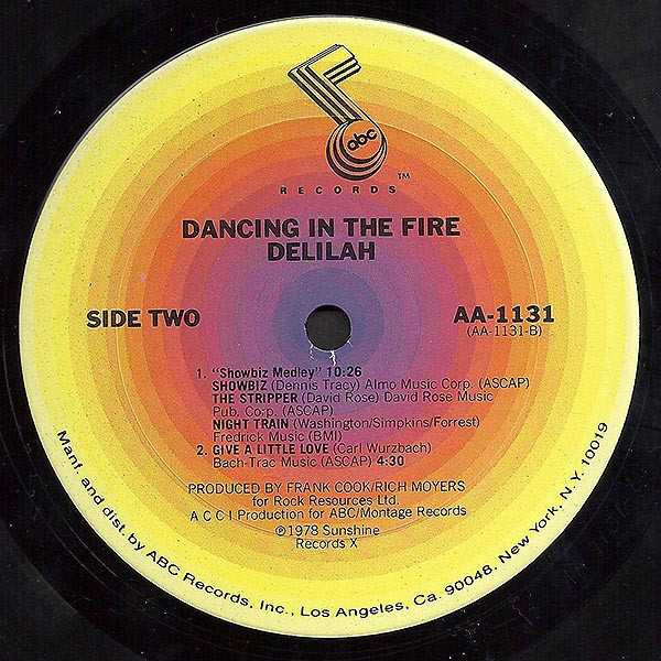 Cover zu Delilah (3) - Dancing In The Fire | 1978 | Vinyl | Funk / Soul | US