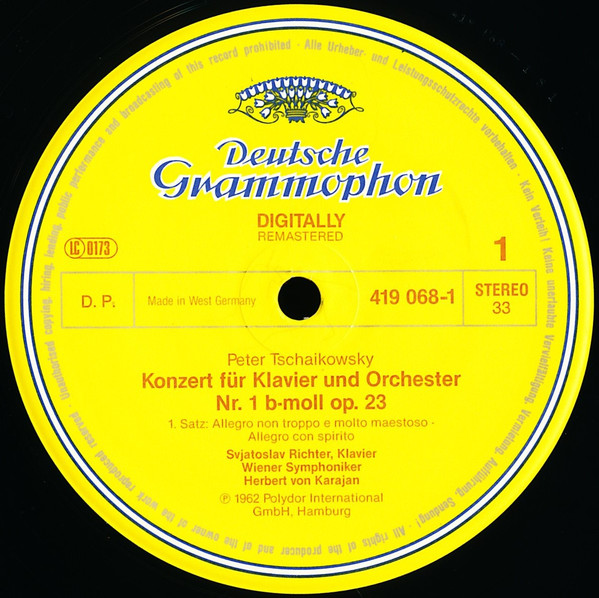 Cover zu Pyotr Ilyich Tchaikovsky / Sergei Vasilyevich Rachmaninoff - Sviatoslav Richter, Wiener Symphoniker, Herbert von Karajan - Piano Concerto No. 1 / 5 Preludes | 1986 | Vinyl | Classical