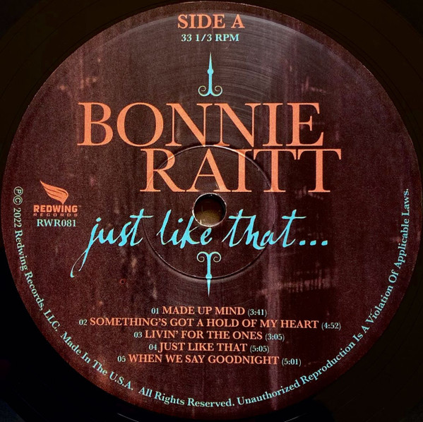 Cover zu Bonnie Raitt - Just Like That... | 2022 | Vinyl | Rock, Blues, Folk, World, & Country | USA & Europe