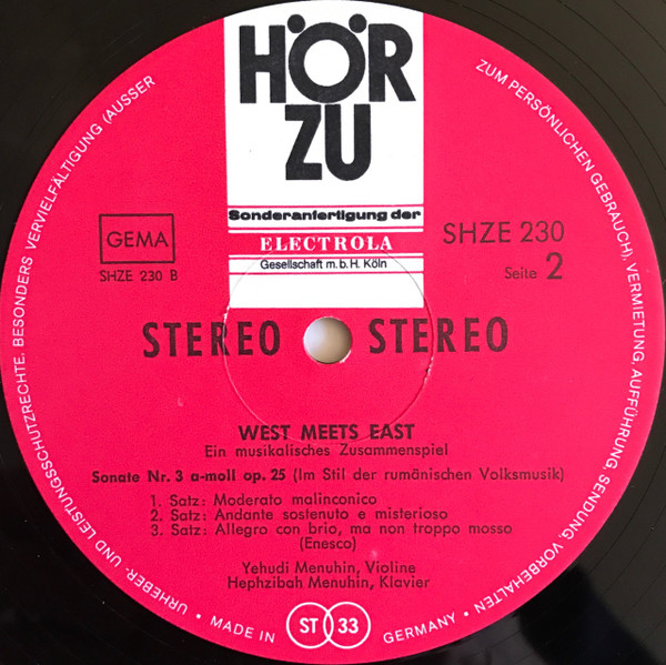 Cover zu Yehudi Menuhin Violine Ravi Shankar Sitar Alla Rakha Tabla Prodyot Sen Tanpura Hephzibah Menuhin - West Meets East (Ein Musikalisches Zusammenspiel) | Classical, Folk, World, & Country