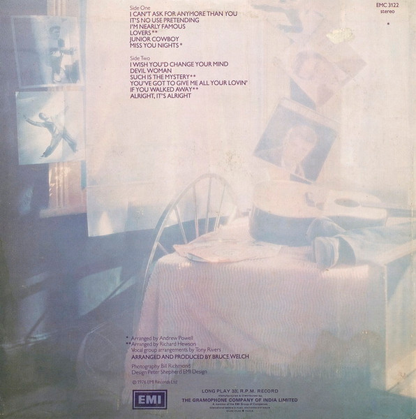 Cover zu Cliff Richard - I'm Nearly Famous | 1976 | Vinyl | Rock | India Schallplatten Ankauf