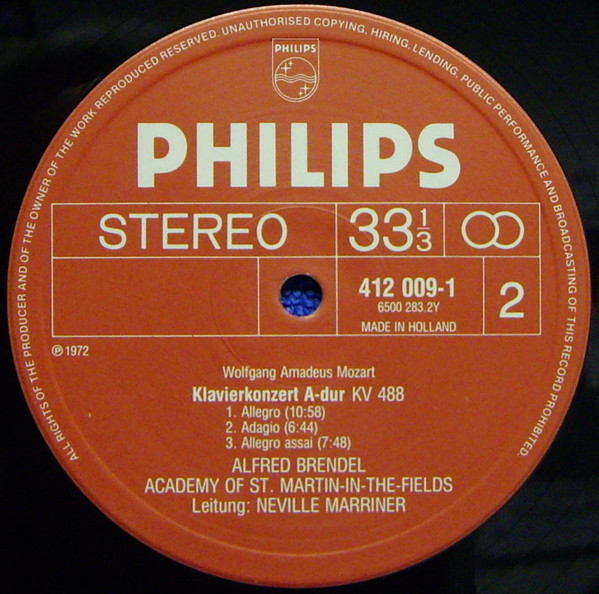 Cover zu Wolfgang Amadeus Mozart - Alfred Brendel, The Academy Of St. Martin-in-the-Fields, Sir Neville Marriner - Klavierkonzerte • Piano Concertos (No.23 In A, K.488 / No.20 In D Minor, K.466)