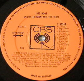 Cover zu Woody Herman And The Swingin' Herd - Jazz Hoot | 1974 | Vinyl | Jazz | UK Schallplatten Ankauf