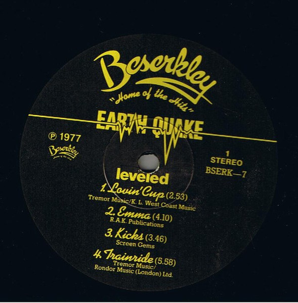 Cover zu Earth Quake (2) - Leveled | 1977 | Vinyl, LP, Album | Rock | UK Schallplatten Ankauf