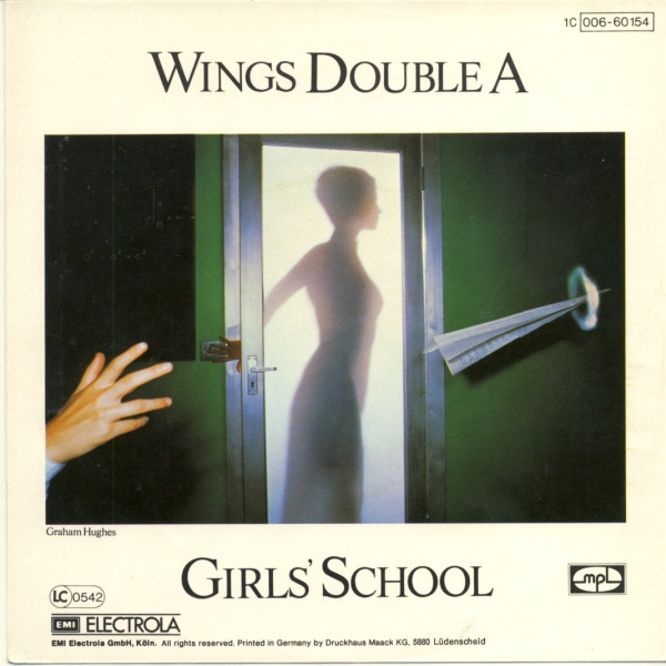 Cover zu Wings (2) - Mull Of Kintyre / Girls' School | 1977 | Vinyl | Rock, Pop, Folk, World, & Country | Germany Schallplatten Ankauf