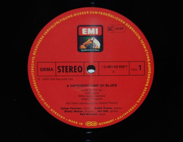 Cover zu Itzhak Perlman, André Previn, Shelly Manne, Jim Hall, Red Mitchell - A Different Kind Of Blues | 1980 | Vinyl, LP, Stereo | Jazz, Blues | Germany