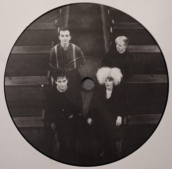 Cover zu Invisible Limits - Golden Dreams | Vinyl, 12
