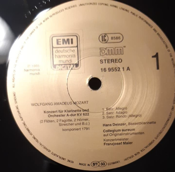 Cover zu Wolfgang Amadeus Mozart • Collegium Aureum - Klarinettenkonzert A-dur K 622 / Oboenkonzert C-dur KV 314 | 1985 | Vinyl, LP, Album, Stereo, Club Edition | Classical | Europe